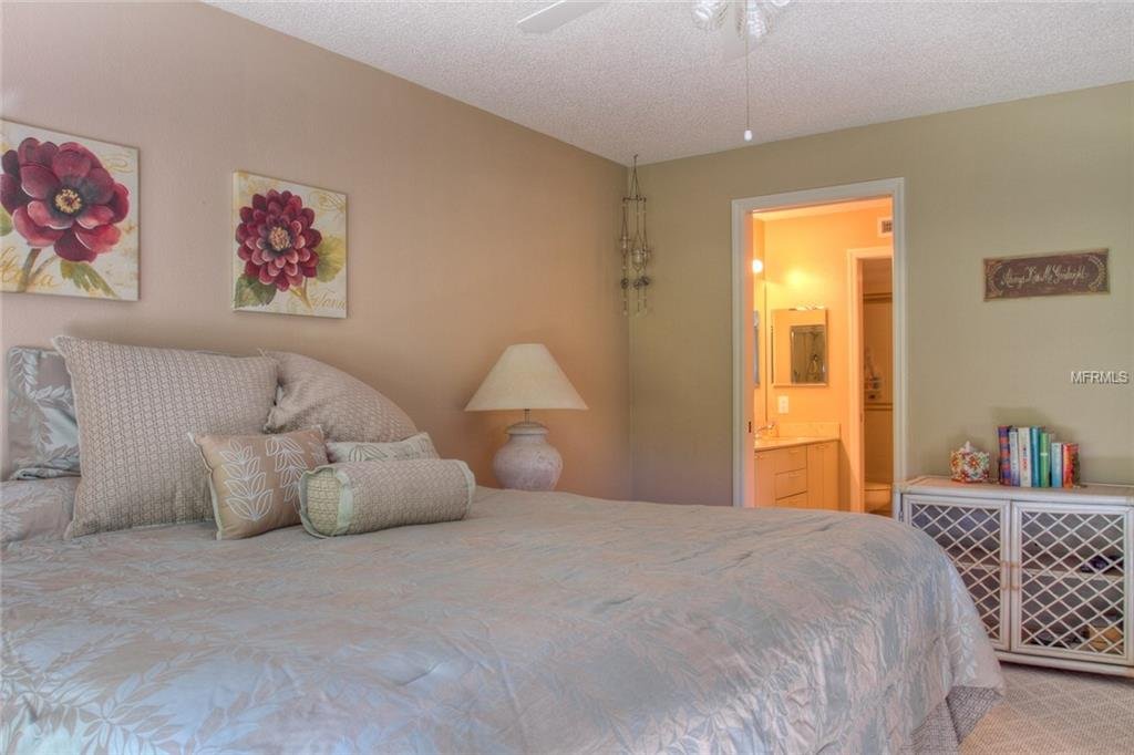 7710  LAKE VISTA CT  #205,LAKEWOOD RANCH,34202