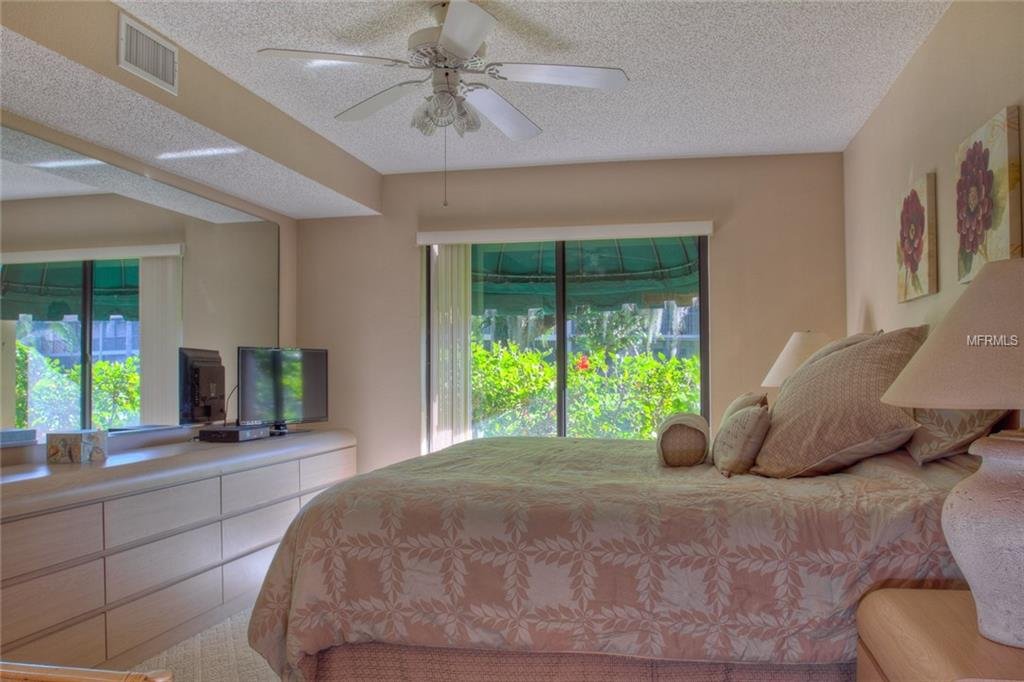 7710  LAKE VISTA CT  #205,LAKEWOOD RANCH,34202